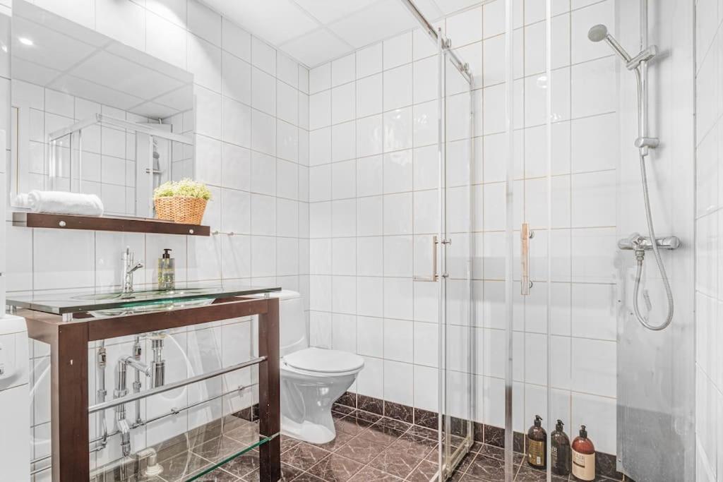 Ocean-View Haven: Take A Swim From Your Window! Μπέργκεν Εξωτερικό φωτογραφία